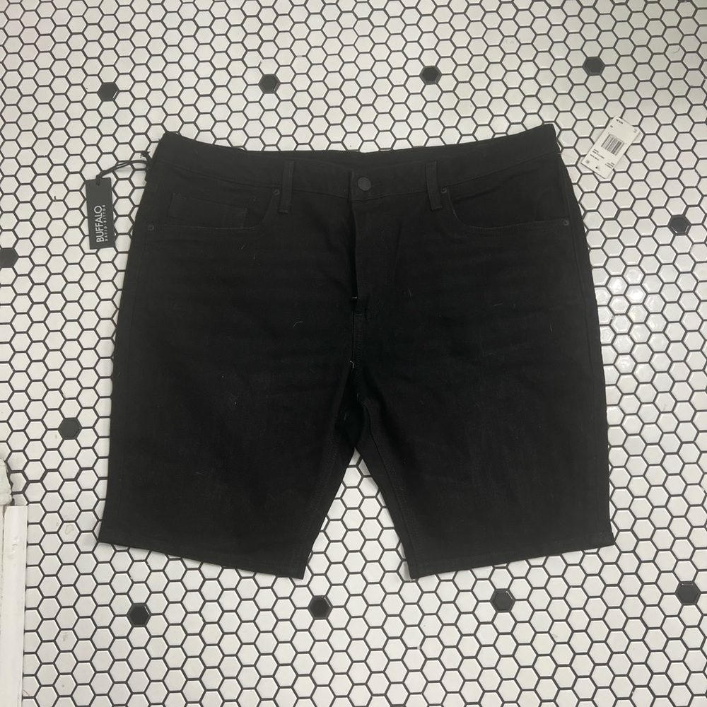 NWT buffalo by David bitton Parker x shorts size 40